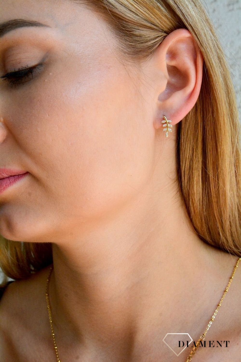 Złote kolczyki damskie 375 liście wkrętki KL 5712 375.jpg